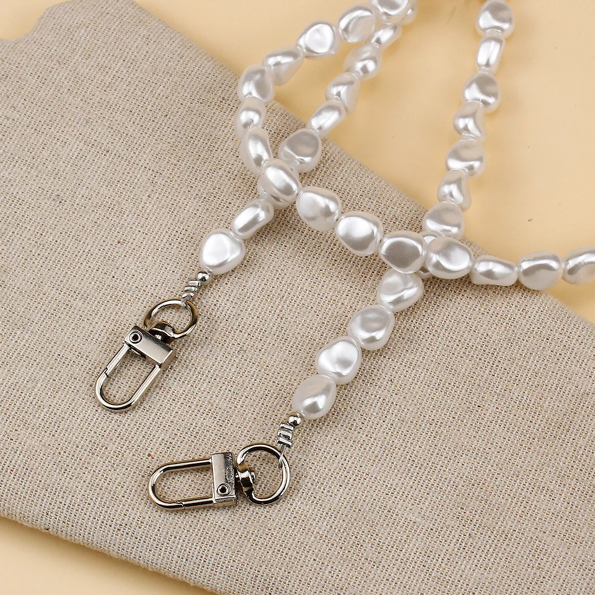 Mobile Phone Lanyard Luxury Pe – Pearl Trim Chain recenzja i cena