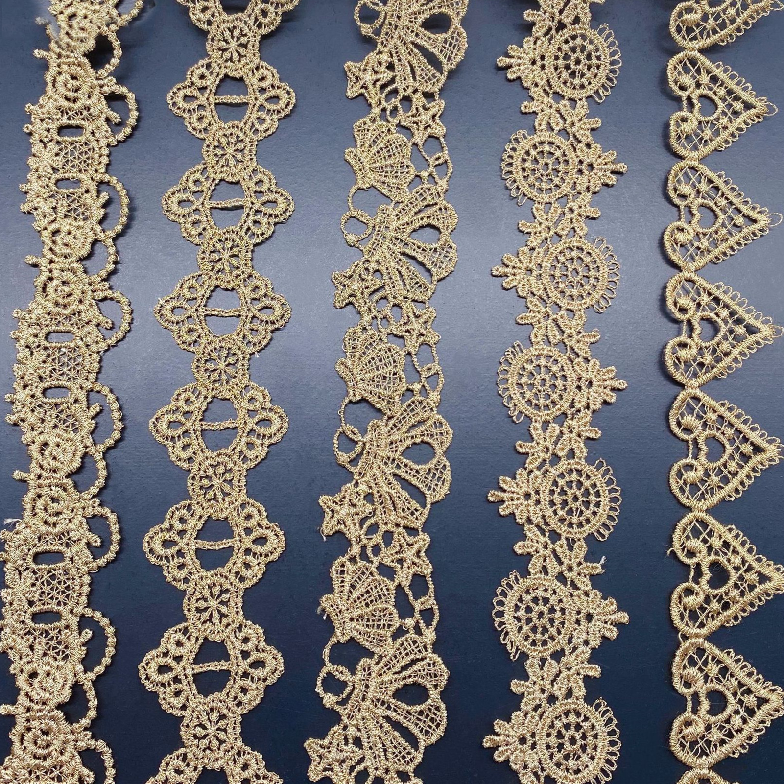 2yards Golden Embroidered Love – Lace Ribbon Trim recenzja i cena